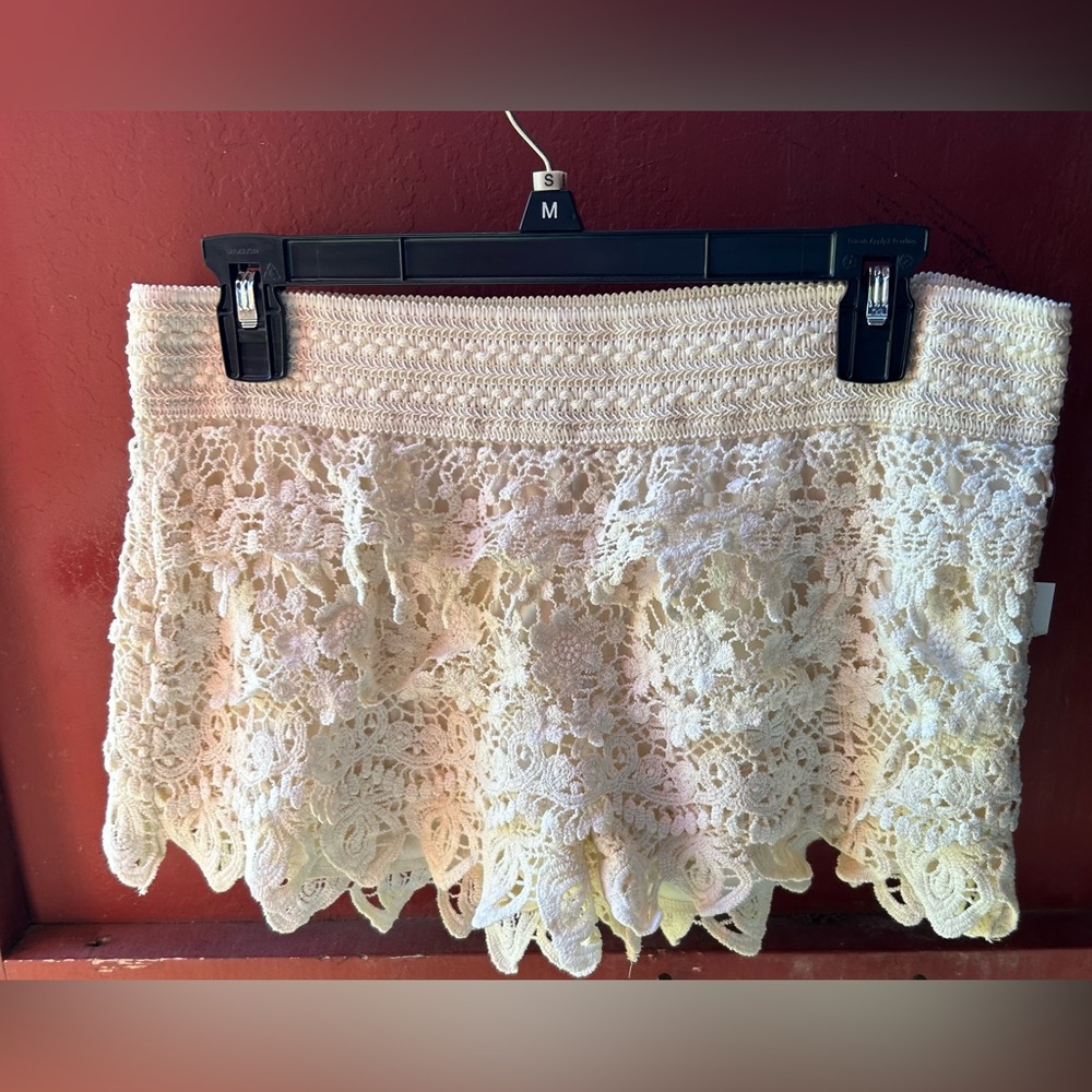 Lace boho shorts